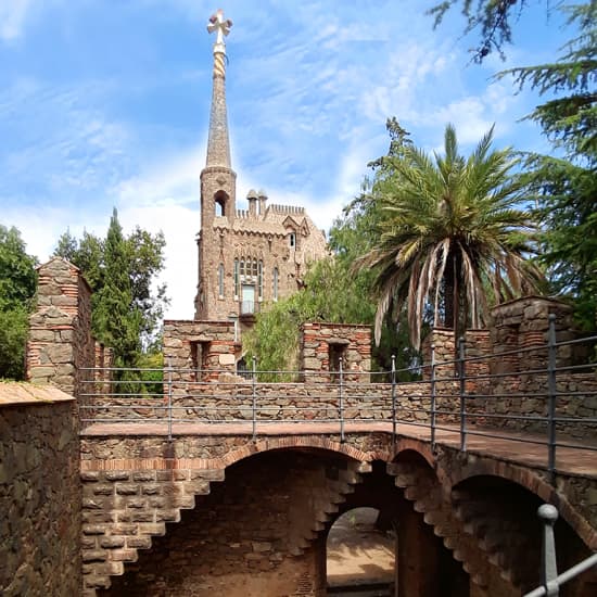 Visita guiada o audioguía en Torre Bellesguard de Antoni Gaudí