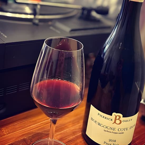 Wine Tasting in Paris right next to Père Lachaise & l'Atelier des lumières