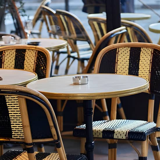 -Kids friendly- Mange, joue et aime Montmartre : 3H de visite à pied de la nourriture 