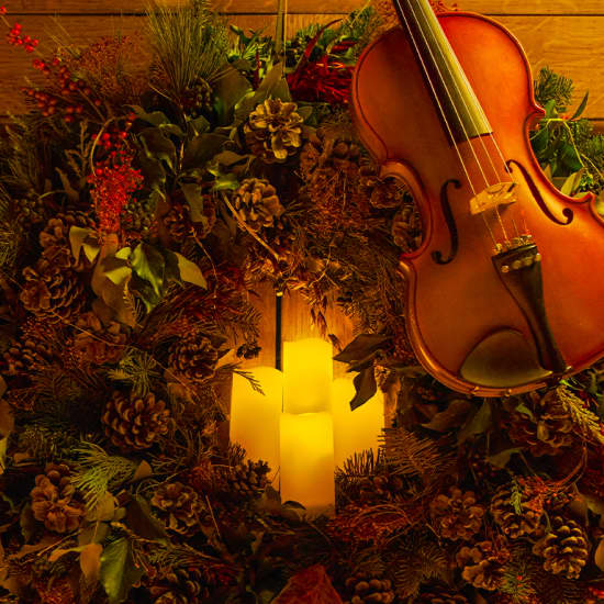 Candlelight: Christmas Carols on Strings