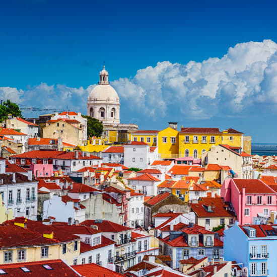 Resolve 15 enigmas enquanto conheces Lisboa antiga