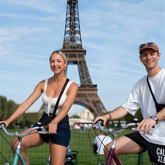 Paris Monuments Small Group Bike Tour