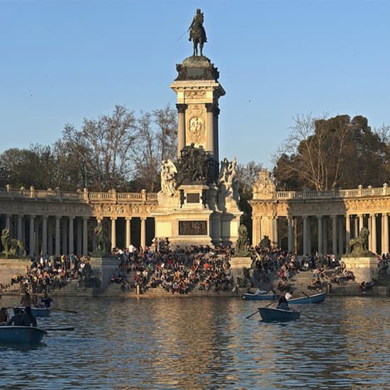 Vistas de Madrid: Tour por el Retiro y Cibeles con Acceso a la Terraza