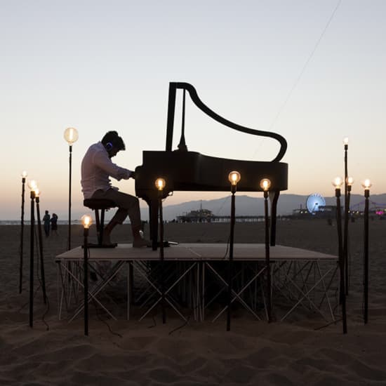 MindTravel Live 'Silent' Piano Experience Santa Monica Beach