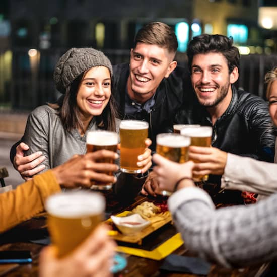 ﻿Londres: Recorrido histórico a pie por un pub