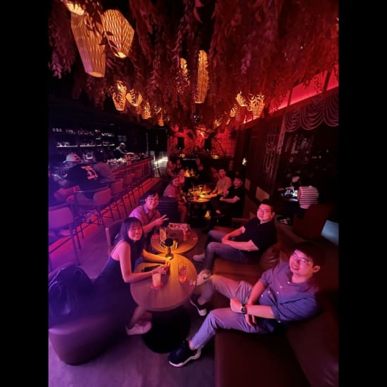 Party Singapore – Bespoke Pub Crawl