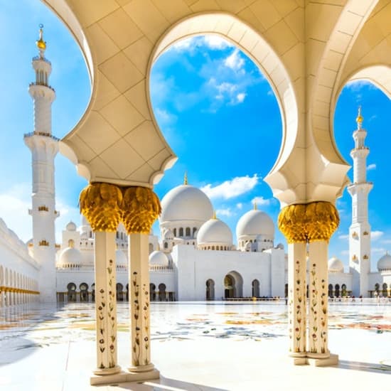 Abu Dhabi: Day Trip from Dubai with Sheikh Zayed Mosque and Ferrari World at Sheikh Zayed Grand Mosque, Abu Dhabi, United Arab Emirates