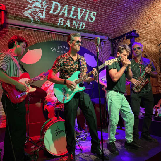 Jam Session: Música en vivo con Dalvis Band