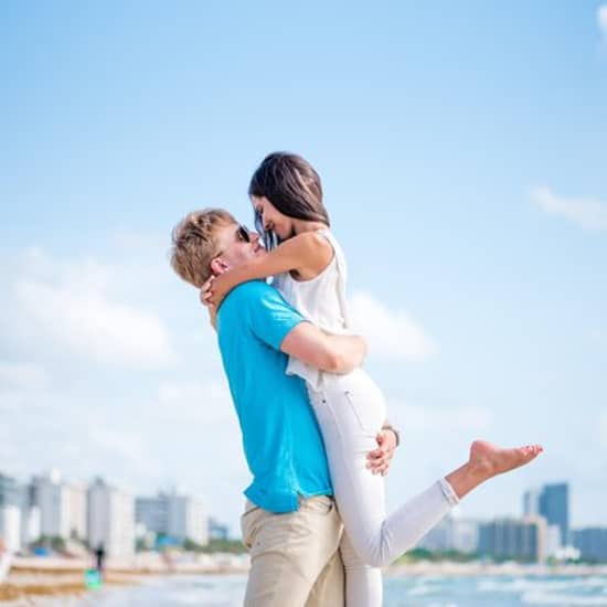 Do a Miami Beach Professional Photoshoot with style! 