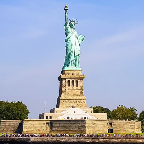 ﻿Secretos de la Estatua de la Libertad & Excursión a pie por Ellis Island