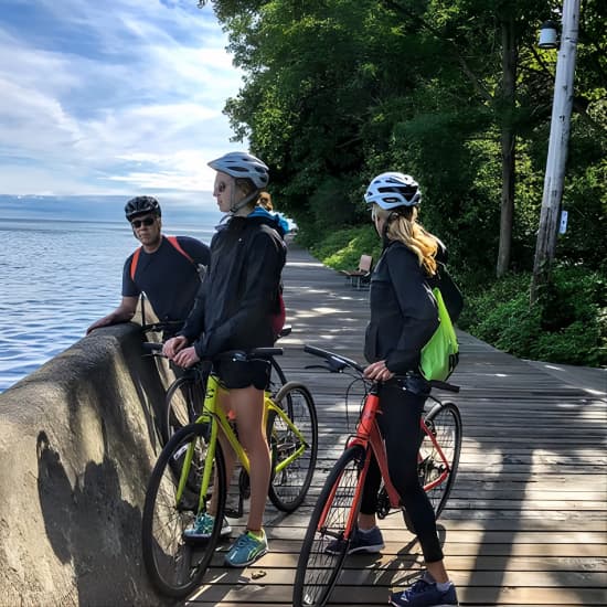 ﻿Visite guidée à vélo - secteur riverain de Toronto, île et distillerie