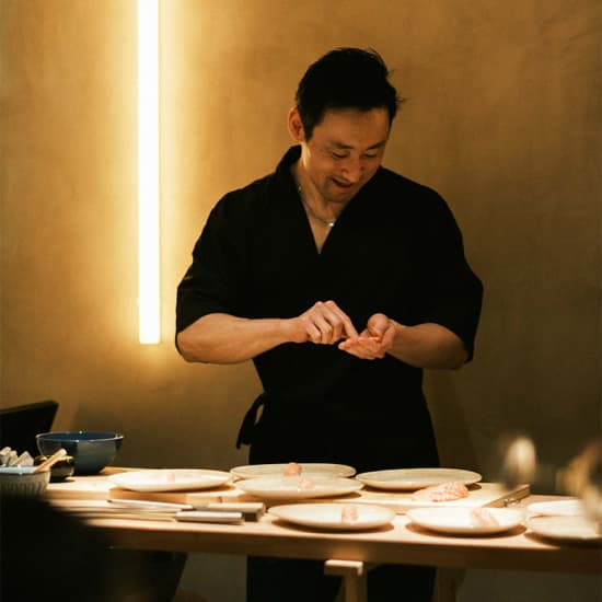 Omakase by Yuki Tamura en El Reloj de Arena