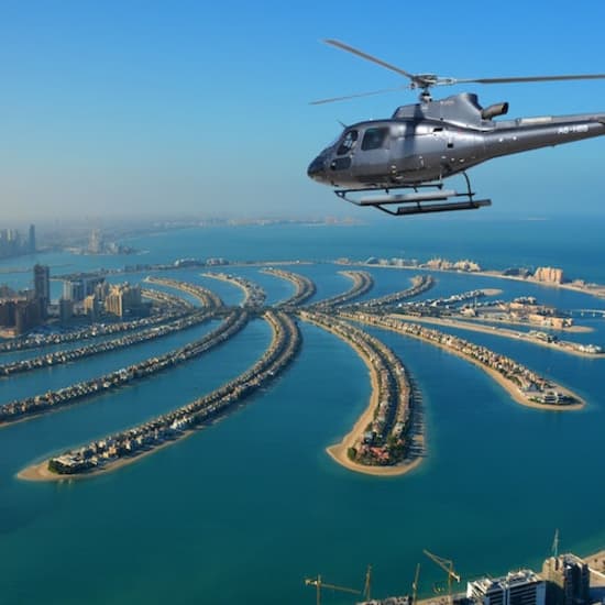 Dubai Scenic Helicopter Tour: Grand Tour (30 Minutes)