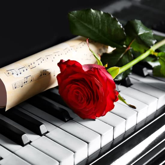 Valentine's Moonlight Sonata by Candlelight