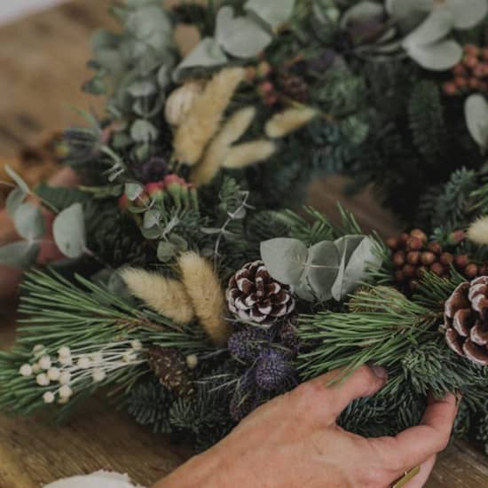 Taller de Coronas de Navidad de flores naturales