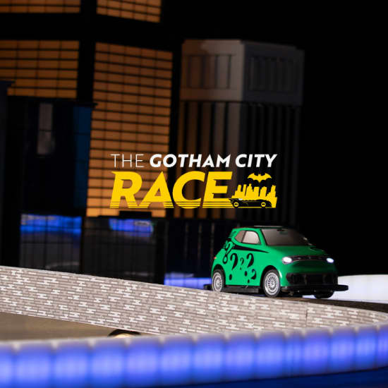 Gotham City Race chez Batman Escape à Paris : la course de voiture palpitante