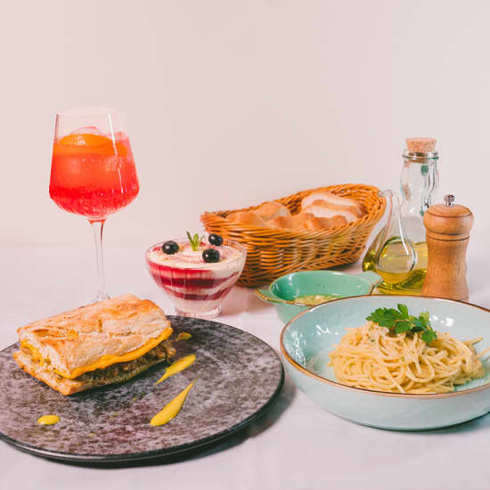 ﻿CHEF-inspired movie dinner with Campari Spritz