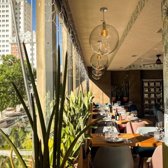 Cocido madrileño en tres vuelcos en Descaro Madrid