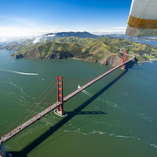 ﻿Golden Gate en hidroavión