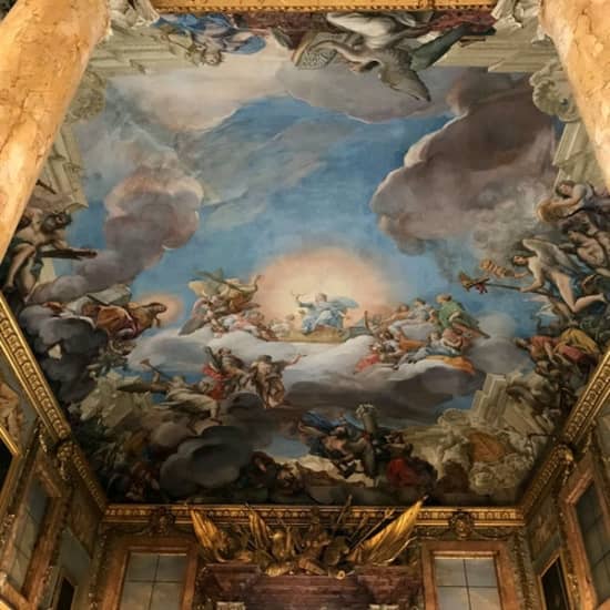 ﻿Admire the works of art in the Colonna Gallery