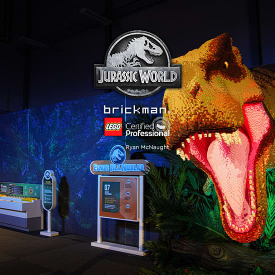 Jurassic World by Brickman - São Paulo