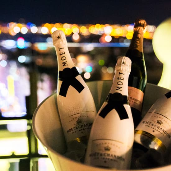 Riu Plaza España: Nochevieja con champagne en la terraza 360 Rooftop Bar