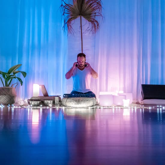 Immersive Sound Healing Powered by Neuroscience