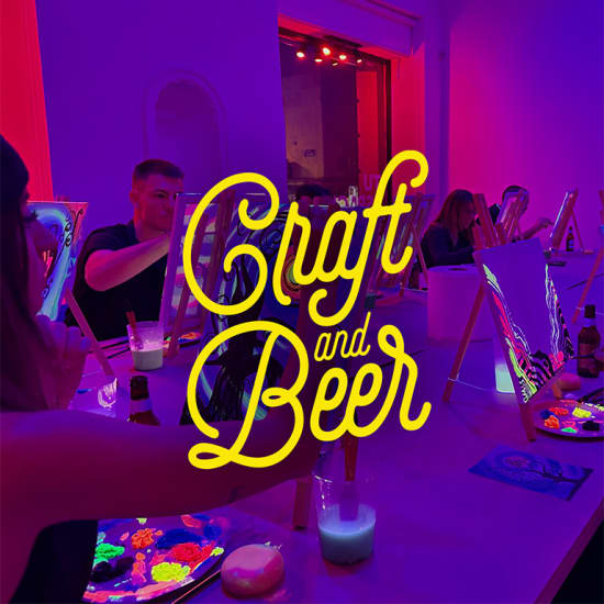 ﻿Craft and Beer: neon painting and open beer bar in Malasaña