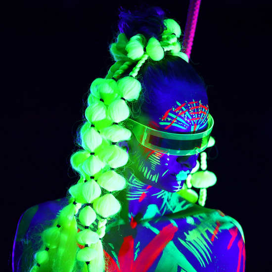 Get Naked! Get Glowing! Neon Naked Life Modelling Experience!