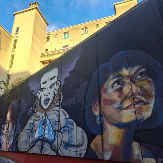 "Les murs qui parlent" : visite guidée Street Art et BD
