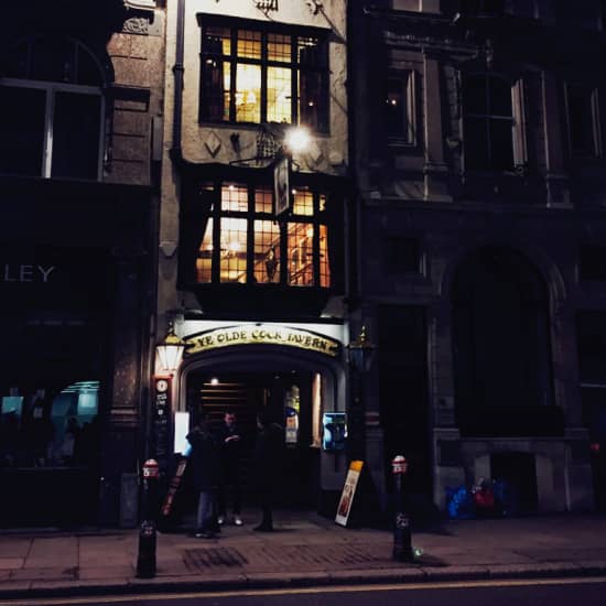 Pub Tour of London's Spookiest Pubs!