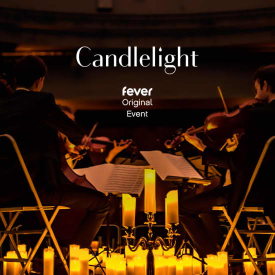 Candlelight: Mozarts beste Werke im Weisser Wind Theatersaal