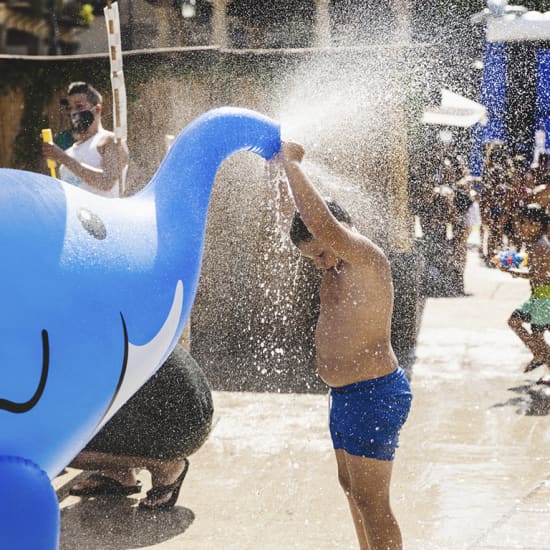 Poble Espanyol: Splash! La fiesta del agua