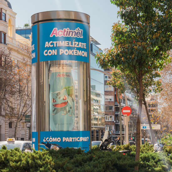 ﻿on the hunt for Actimel Pokémon in the streets of Madrid!