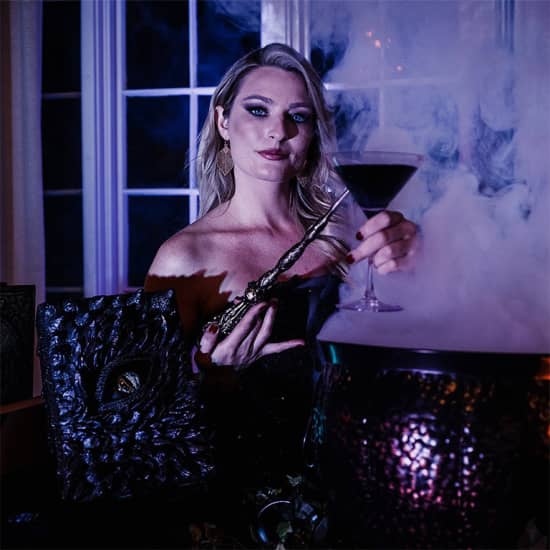 The Boozy Cauldron Tavern: A Magical Cocktail Experience