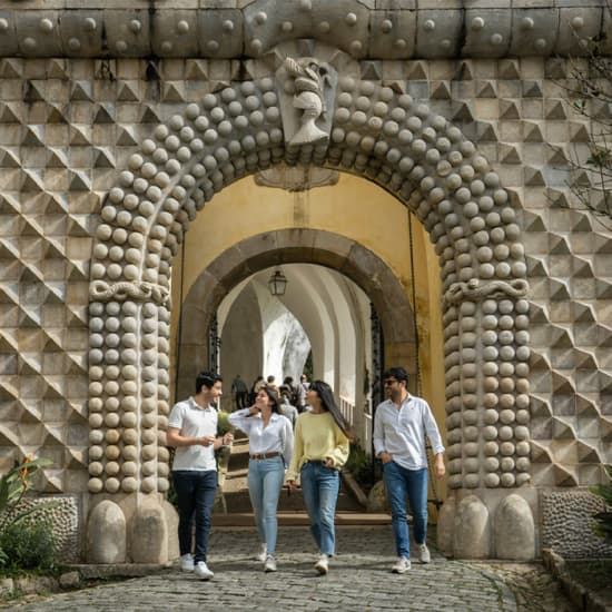 Três cidades num só dia: Sintra, Nazaré e Fátima a partir de Lisboa