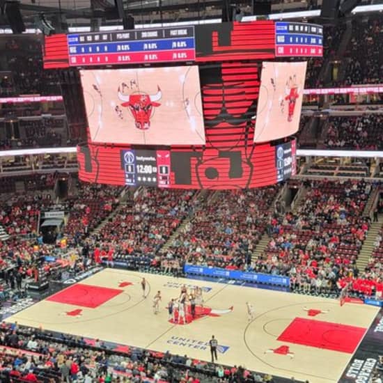 ﻿Entrada para el partido de baloncesto de los Chicago Bulls en el United Center