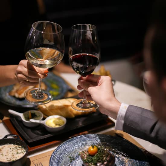 Degustação de vinhos na Base Steakhouse - Hotel Pullman Guarulhos