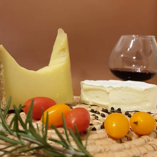 Luxury Wine Tour: Cheese & Wine at De Bortoli Estate