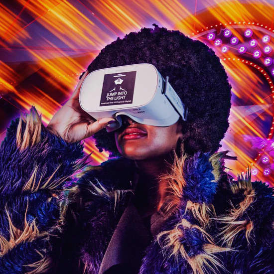 Play With Virtual Reality at Jump Into The Light VR Experiences