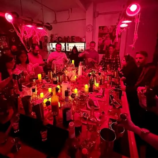 Taller de coctelería de Halloween