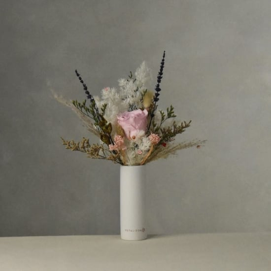 Bloom & Beyond: Preserved Floral Creations