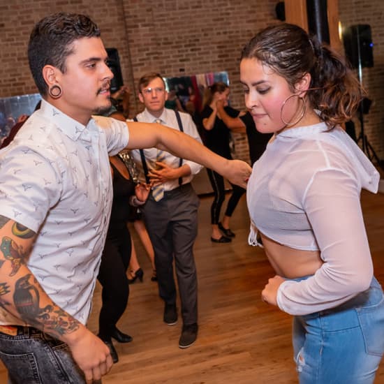 Latin Dance Classes – Learn Salsa, Bachata, and Mambo!