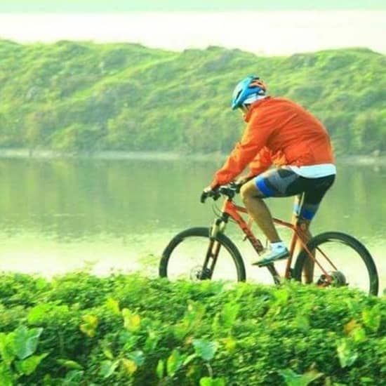 Cycle the Kolkata Wetlands and Amazing Views