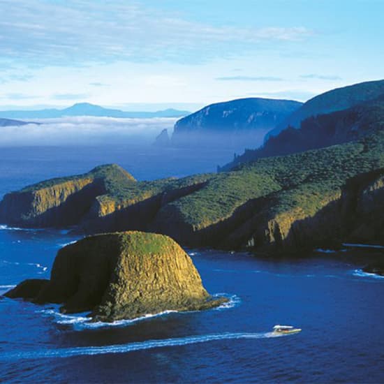 Full-Day Bruny Island Cruises Day Tour from Hobart