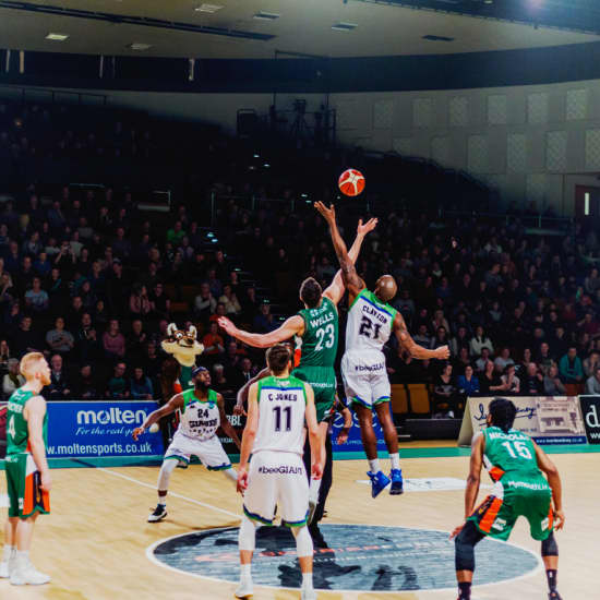 Win 2 Tickets to Manchester Giants Basketball!