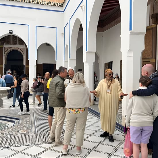 Visite guidée à pied de la médina pour découvrir les monuments & Souks