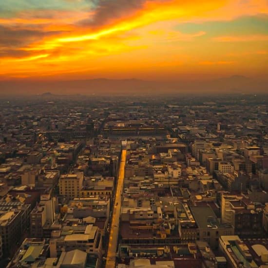 Mirador Torre Latino: Clase De Yoga + Meditación