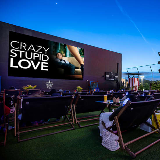 Crazy, Stupid, Love presentado por Rooftop Movies en The Montalbán