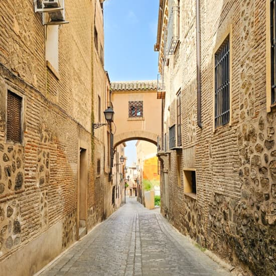 Quijote Tour: Consuegra, Toledo y Alcalá de Henares